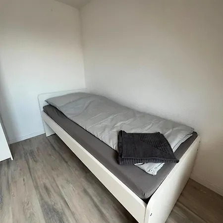 Monteurunterkunft Apartment *